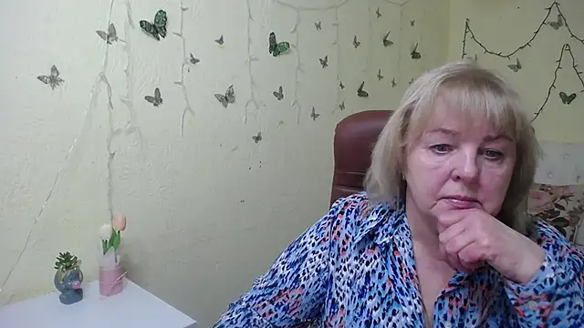 Snapshot of MilenaWedxy chatting on February 18, 8:43 am MilenaWedxy online show from February 18, 8:43 am