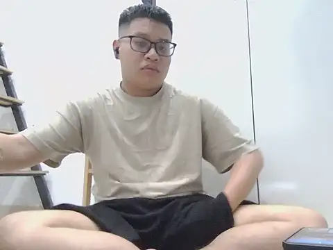loveninja online show from June 23, 12:36 pm