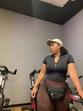 becca wilsson online show from May 13, 5:32 pm
