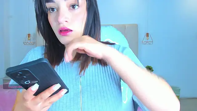 Maddy Rouse1 online show from October 9, 3:59 am