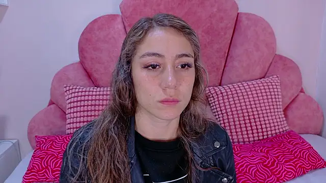 MyApril   online show from February 12, 11:49 am