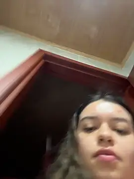 Snapshot of Aphrill chatting on March 28, 8:52 pm Aphrill online show from March 28, 8:52 pm