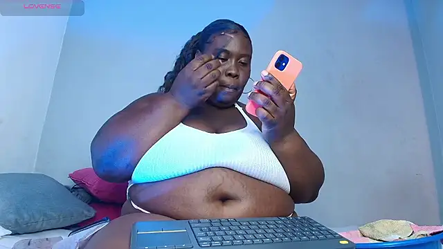 CarolinaGomez  online show from January 16, 8:02 pm