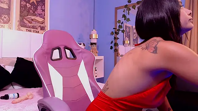 PenelopeBond online show from December 2, 9:36 am