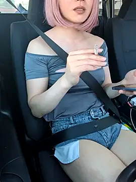 Snapshot of takusaki223 chatting on March 3, 5:24 am takusaki223 online show from March 3, 5:24 am