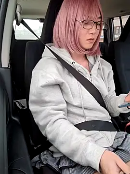 Snapshot of takusaki223 chatting on March 10, 5:12 am takusaki223 online show from March 10, 5:12 am