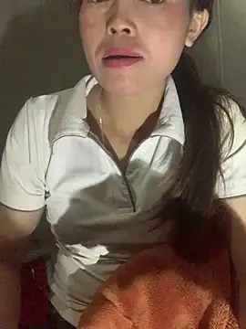 Snapshot of Halyy_xx chatting on November 7, 2:50 pm Halyy xx online show from November 7, 2:50 pm