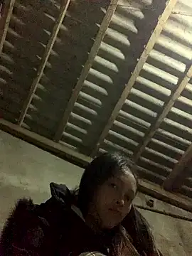 Snapshot of Halyy_xx chatting on January 10, 11:53 pm Halyy xx online show from January 10, 11:53 pm