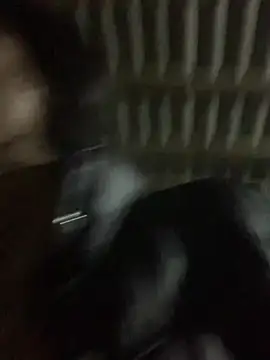 Snapshot of Halyy_xx chatting on January 13, 11:10 pm Halyy xx online show from January 13, 11:10 pm