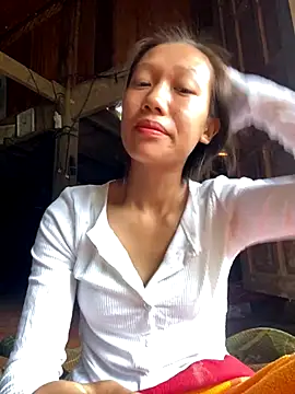 Snapshot of Myly_xx chatting on September 25, 1:20 am Myly xx online show from September 25, 1:20 am