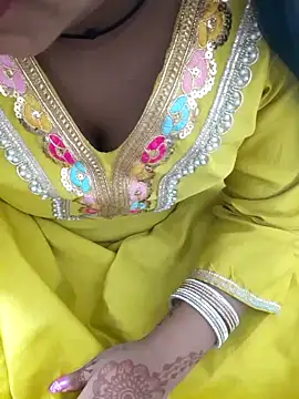 Kiara-Model online show from October 28, 6:28 am