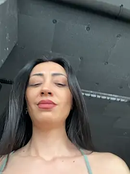 Snapshot of truthforliess chatting on March 3, 10:10 am truthforliess online show from March 3, 10:10 am