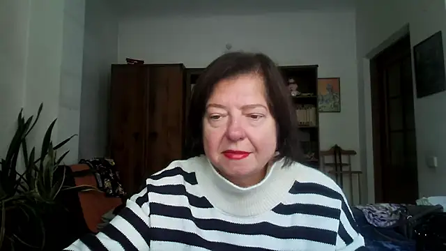 Violet Pulse online show from October 4, 9:07 am