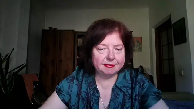 Snapshot of Violet_Pulse chatting on May 8, 1:05 pm Violet Pulse online show from May 8, 1:05 pm