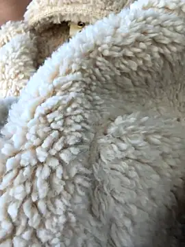 Snapshot of RonnieKiss chatting on October 25, 3:14 am RonnieKiss online show from October 25, 3:14 am