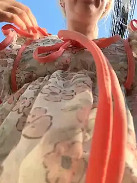 RonnieKiss online show from February 23, 9:39 am