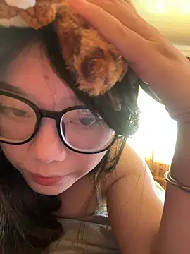 AZ37866 online show from October 14, 1:50 am