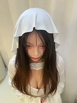 AZ37866 online show from October 31, 1:50 am