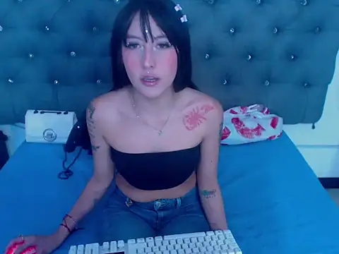 Snapshot of XXXMelanySexyBodyHotXXX chatting on October 1, 1:28 pm XXXMelanySexyBodyHotXXX online show from October 1, 1:28 pm