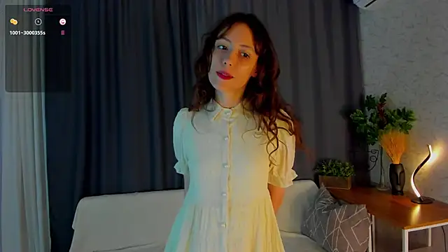 Snapshot of DelilahConsalvo chatting on September 27, 6:02 pm DelilahConsalvo online show from September 27, 6:02 pm