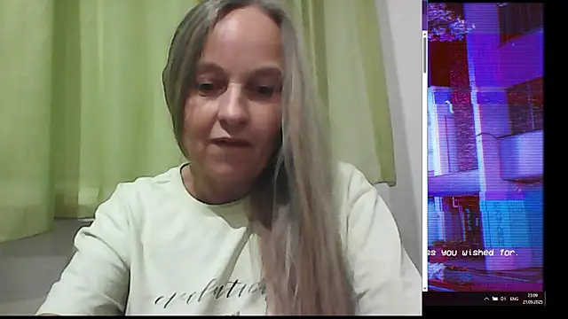 B i r d i e online show from September 21, 8:10 pm