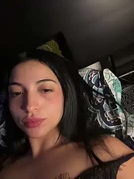 Oli Mcneil online show from December 23, 4:10 am