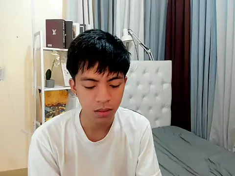 jayxxxlovescock online show from April 8, 8:53 pm