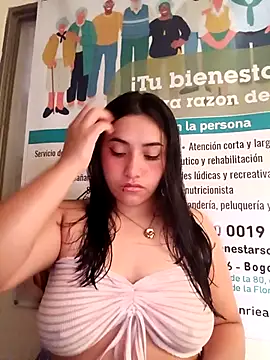 Snapshot of ANDREA-10_ chatting on March 14, 2:44 pm ANDREA-10 online show from March 14, 2:44 pm