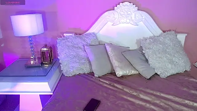  IsabellaRousse online show from October 1, 7:09 pm