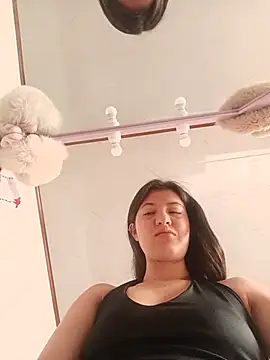 Snapshot of SALOME-28_ chatting on July 15, 3:39 pm SALOME-28 online show from July 15, 3:39 pm