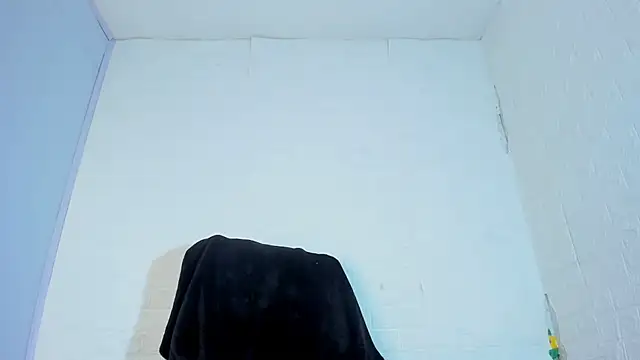 Marian Cristal online show from December 19, 1:56 am