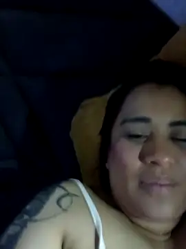 Snapshot of Aria_hebe_ chatting on April 6, 4:57 am Aria hebe online show from April 6, 4:57 am