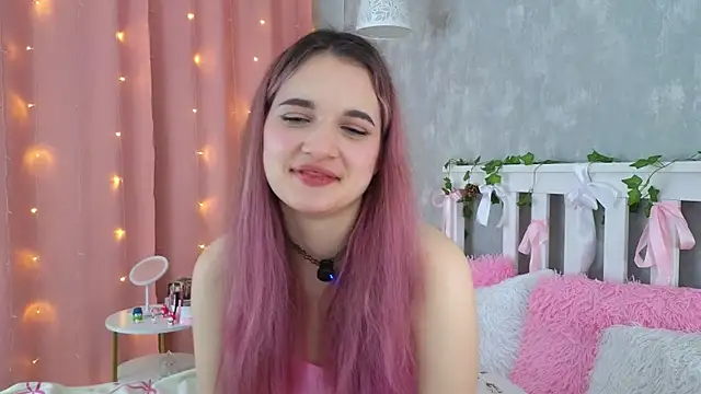 vivyboo111 online show from May 19, 8:59 pm