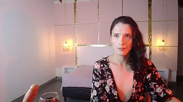 IsabelFernandez online show from October 6, 1:14 am