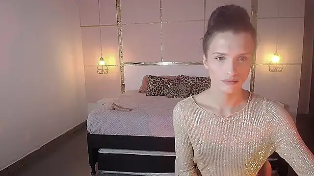 IsabelFernandez online show from October 21, 3:40 am