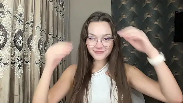 Snapshot of Alexa_Singer chatting on September 22, 3:36 pm Alexa Singer online show from September 22, 3:36 pm