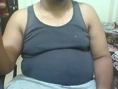 mr plum1 online show from May 31, 5:31 pm