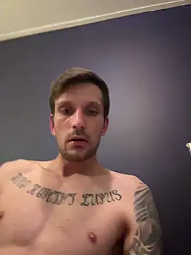 Snapshot of wajlyyhaze chatting on May 9, 12:49 am wajlyyhaze online show from May 9, 12:49 am