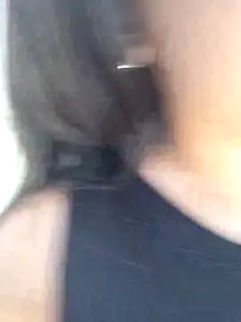 daniela crozee  online show from September 29, 8:13 pm