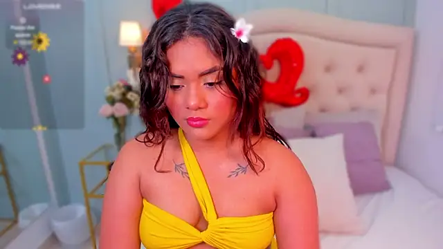 Snapshot of scarlett_rouss_ chatting on September 21, 3:41 am scarlett rouss online show from September 21, 3:41 am