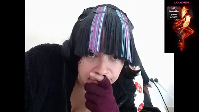 Acelinrose online show from October 9, 1:09 pm