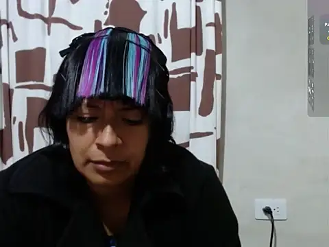 Acelinrose online show from February 2, 1:26 am