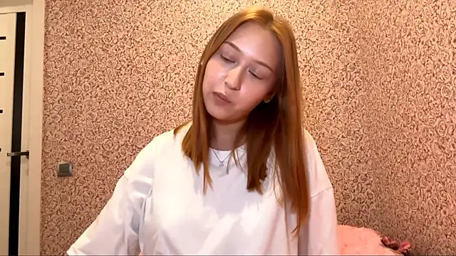 FieryAmelia online show from September 30, 12:10 pm