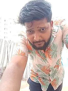 chunkyguy98 online show from March 19, 8:40 am