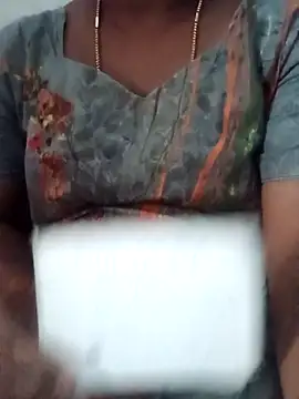 Snapshot of TeluguCuplehyd chatting on October 8, 6:22 am TeluguCuplehyd online show from October 8, 6:22 am