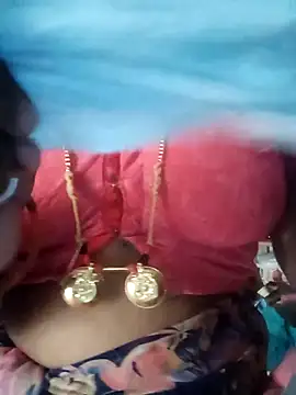 Snapshot of TeluguCuplehyd chatting on October 31, 4:13 am TeluguCuplehyd online show from October 31, 4:13 am