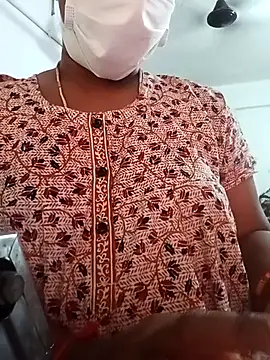 Snapshot of TeluguCuplehyd chatting on November 12, 5:19 am TeluguCuplehyd online show from November 12, 5:19 am