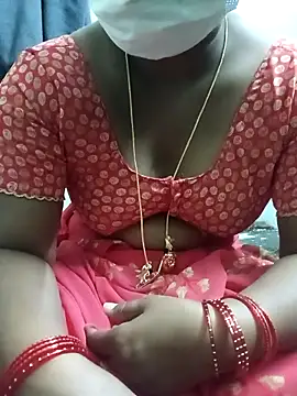 Snapshot of TeluguCuplehyd chatting on February 10, 5:55 am TeluguCuplehyd online show from February 10, 5:55 am