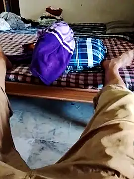 Snapshot of Sumitx007 chatting on April 2, 9:29 am Sumitx007 online show from April 2, 9:29 am