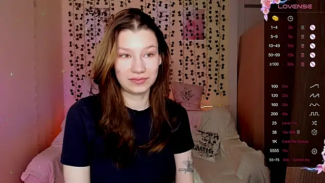 LinaBlossom  online show from December 4, 8:23 am